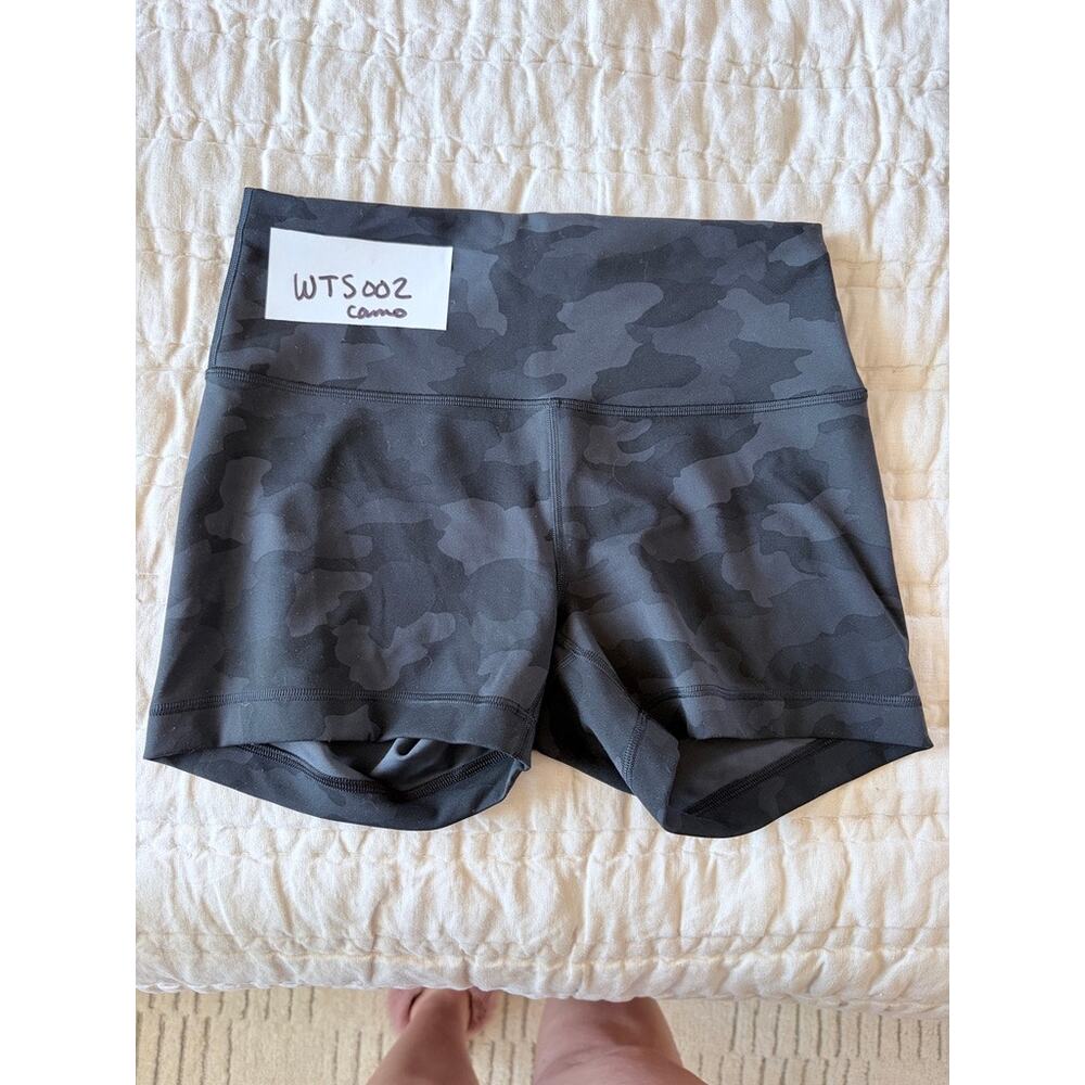 Lululemon Wundertrain Shorts Multi Gray Camo Size 10